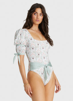 Amaryllis Nicky One Piece