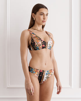 Sonnet Amelia Crop
