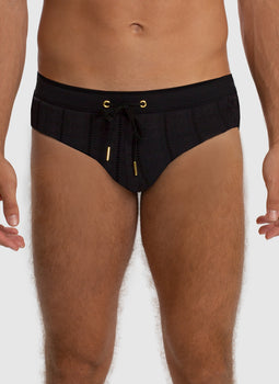 Raven Racer Brief