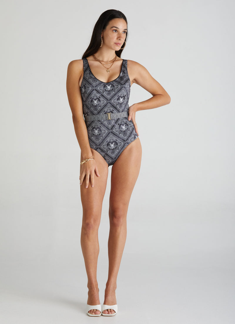 Imperial Nicola One Piece